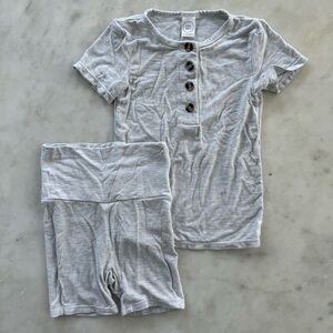 Lou Lou & Co ribbed light gray shorts top & bottom set